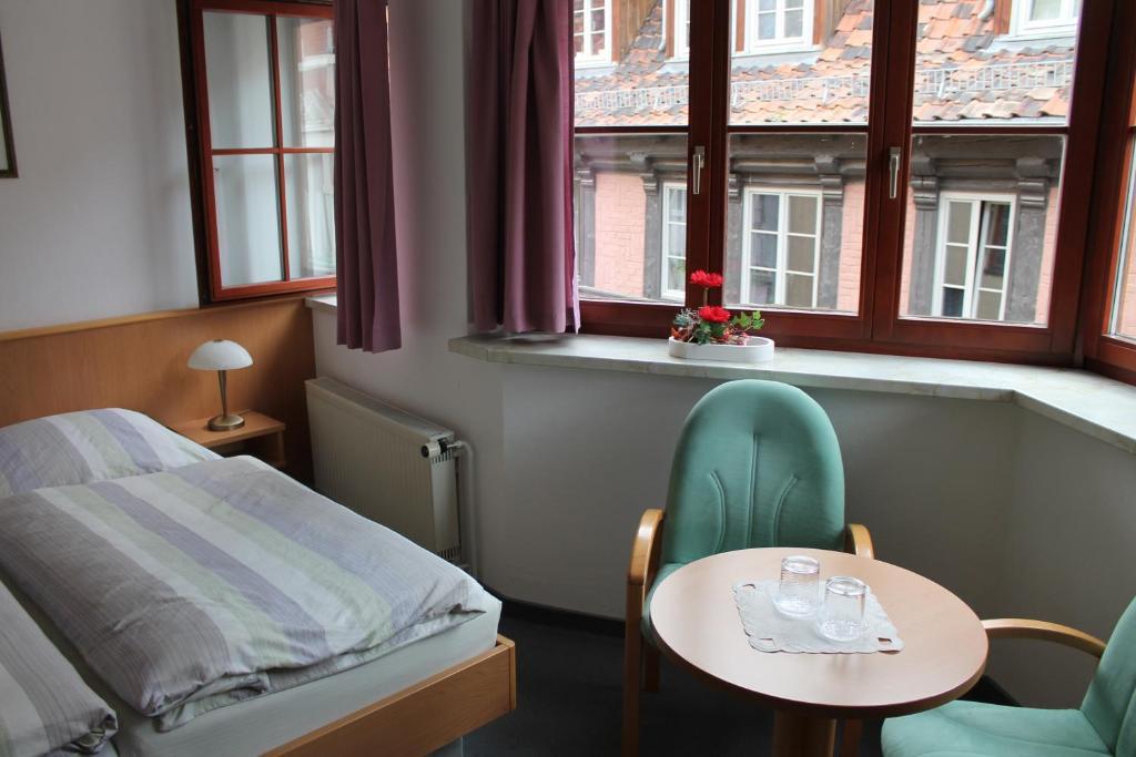 Hotel Am Stadtwall Quedlinburg Buitenkant foto