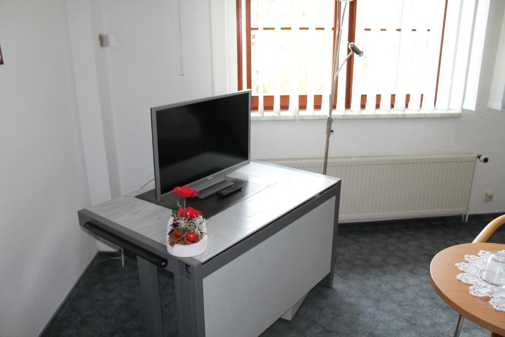 Hotel Am Stadtwall Quedlinburg Buitenkant foto