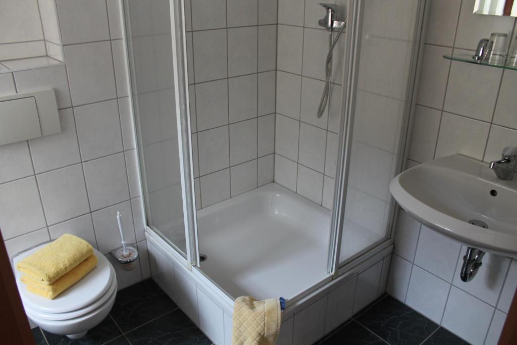 Hotel Am Stadtwall Quedlinburg Buitenkant foto
