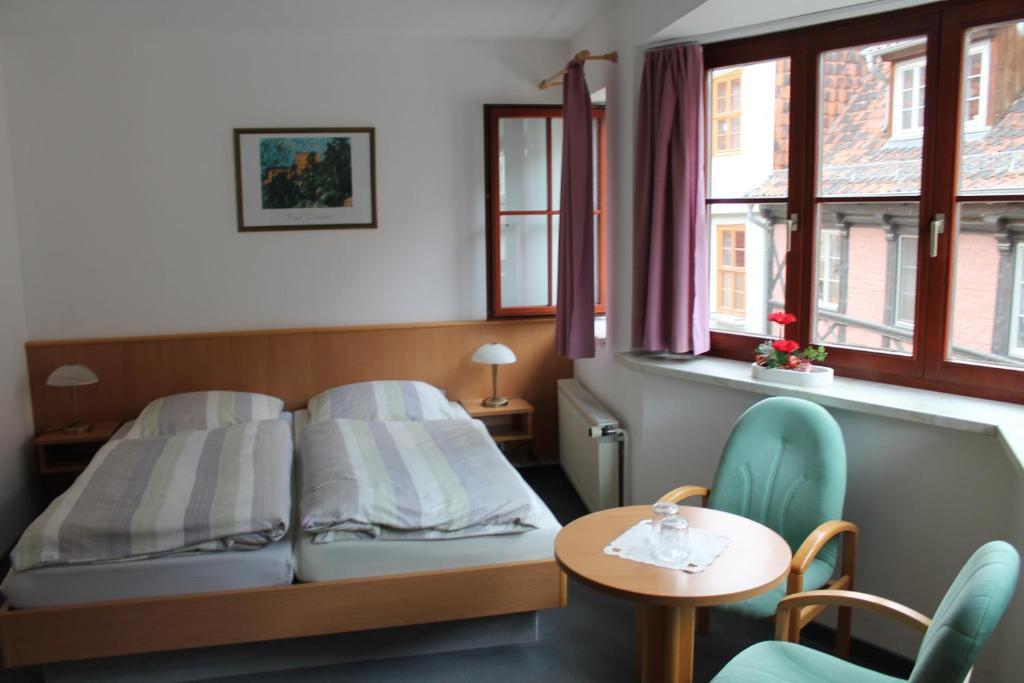 Hotel Am Stadtwall Quedlinburg Buitenkant foto