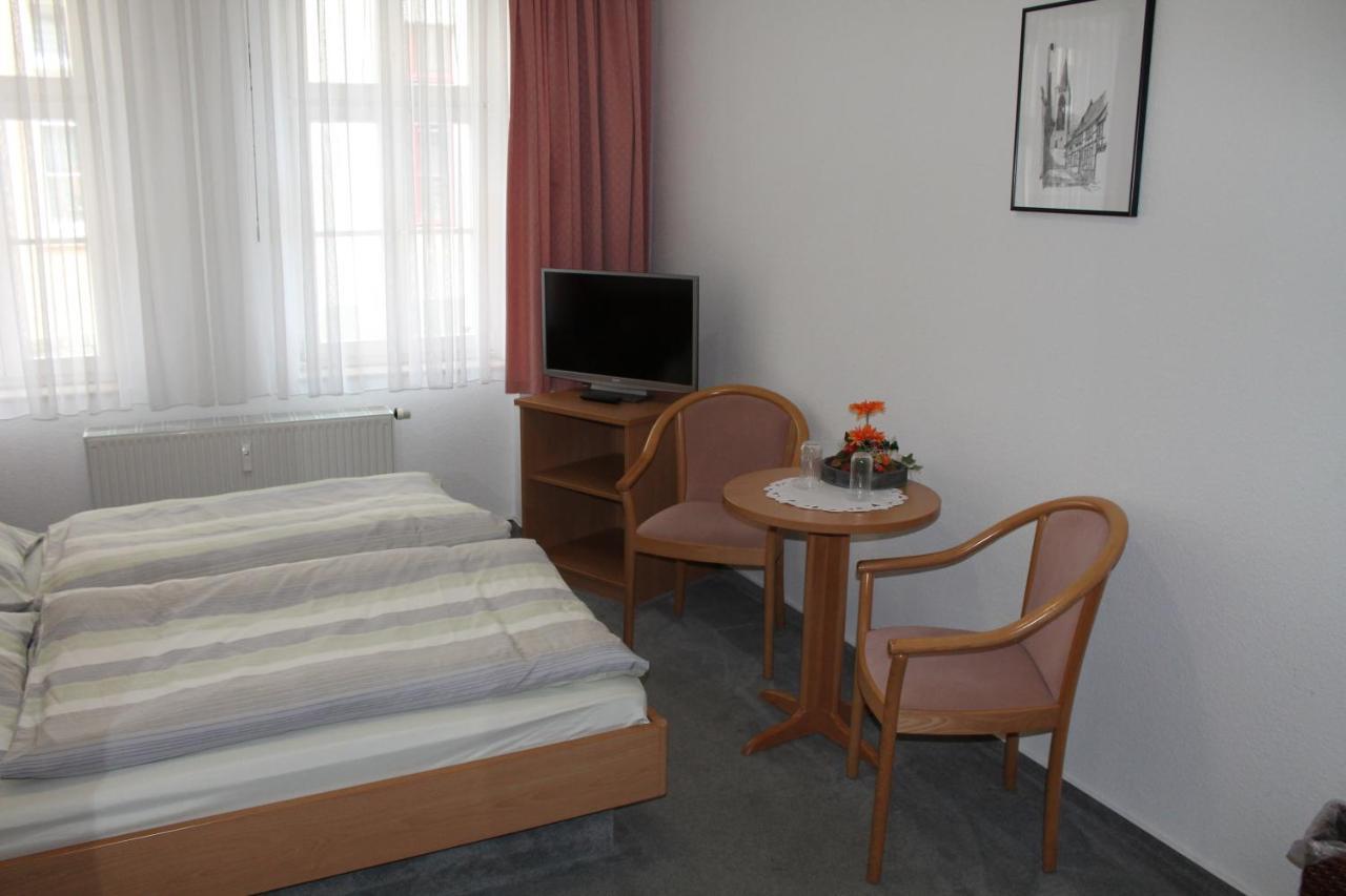 Hotel Am Stadtwall Quedlinburg Buitenkant foto